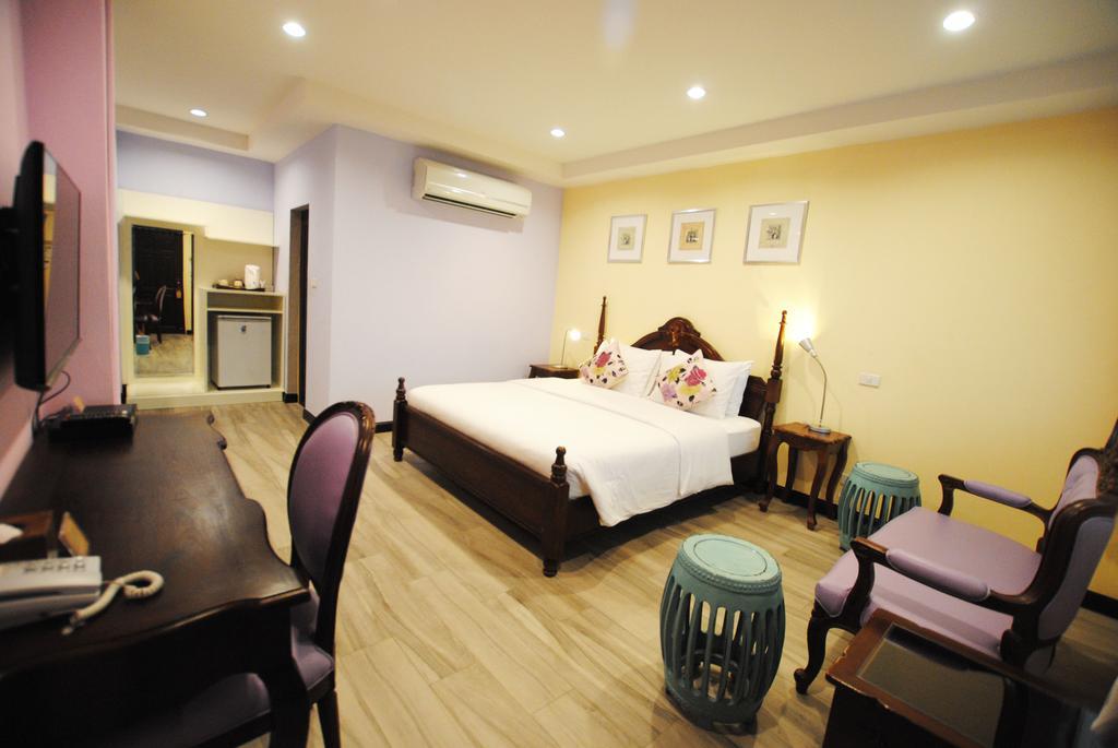 بانكوك Focal Local Bed & Breakfast المظهر الخارجي الصورة