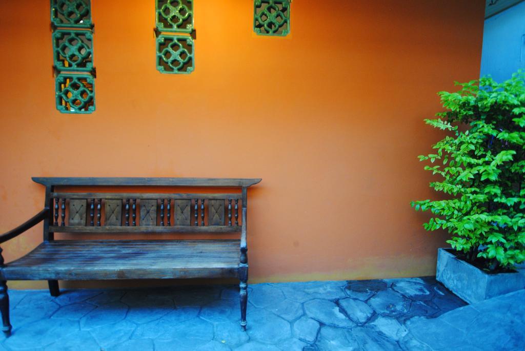 بانكوك Focal Local Bed & Breakfast المظهر الخارجي الصورة